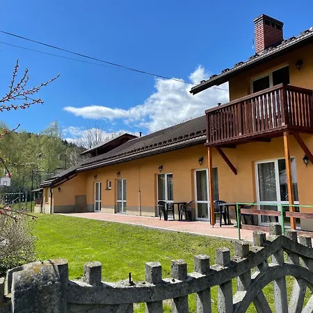 Maria Casa de hóspedes Międzybrodzie Bialskie